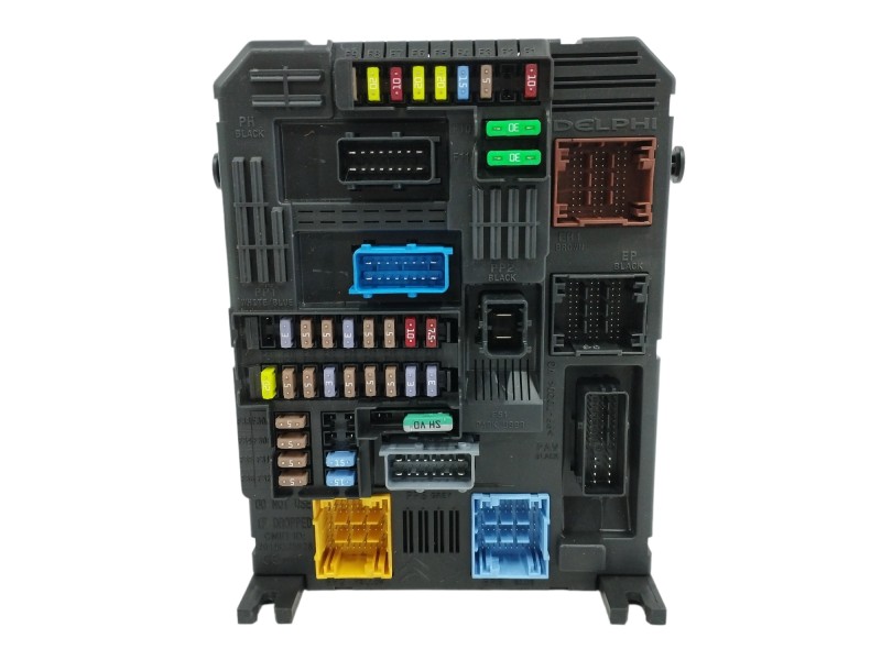 Recambio de caja reles / fusibles para toyota proace city 1.5 d-4d 100 (bpzmd) referencia OEM IAM 9845141280  