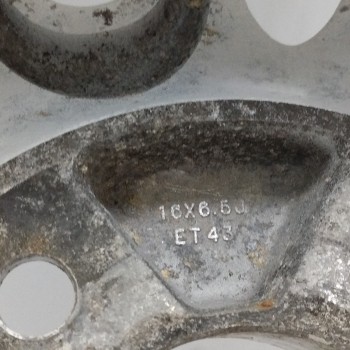 Recambio de llanta para ssangyong rodius 2.7 turbodiesel cat referencia OEM IAM 4173021220 16X6,5J ET43 5H 5X130