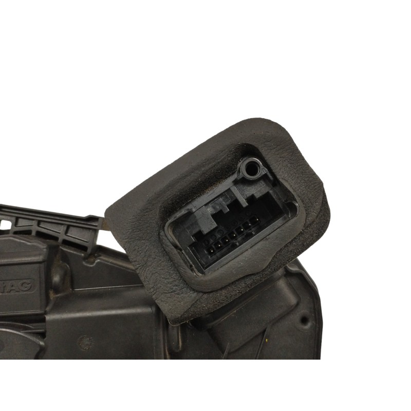 CERRADURA PUERTA DELANTERA DERECHA