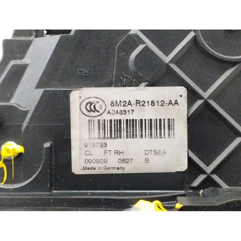 CERRADURA PUERTA DELANTERA DERECHA