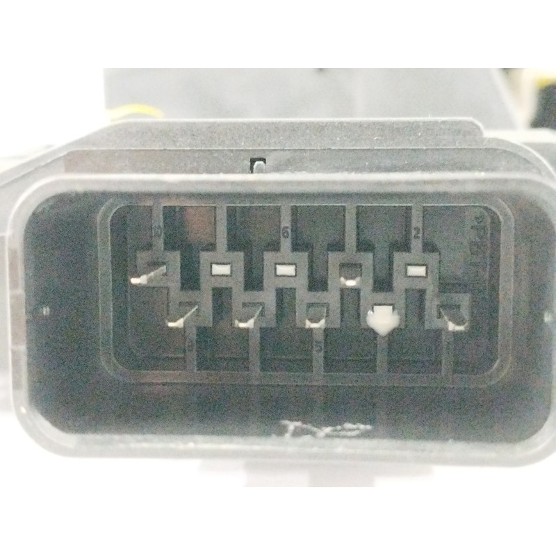 CERRADURA PUERTA DELANTERA IZQUIERDA