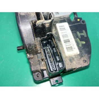 Recambio de cerradura puerta trasera izquierda para hyundai i30 1.4 cat referencia OEM IAM 814102L000  