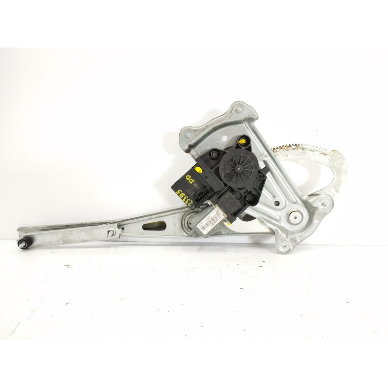 Recambio de elevalunas delantero derecho para renault megane iii berlina 5 p 1.6 16v referencia OEM IAM 807301396R  