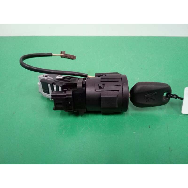 Recambio de antirrobo para peugeot 208 style referencia OEM IAM 9673257480 36454600 