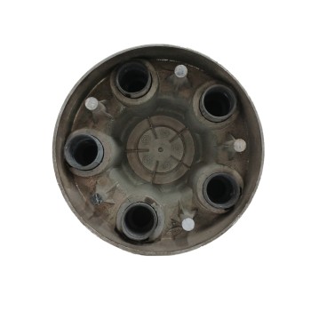 Recambio de tapacubos para chevrolet express van 5.7 cc referencia OEM IAM   