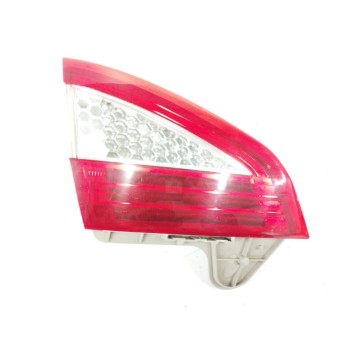 PILOTO TRASERO IZQUIERDO INTERIOR 7S7113A603A SOPORTE REPARADO 