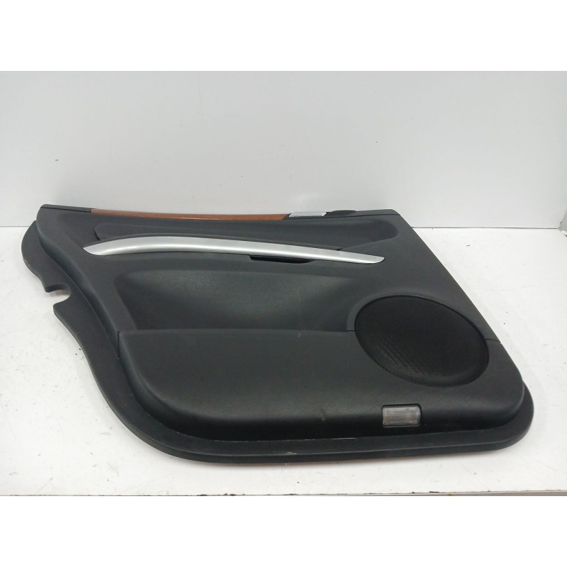 GUARNECIDO PUERTA TRASERA IZQUIERDA