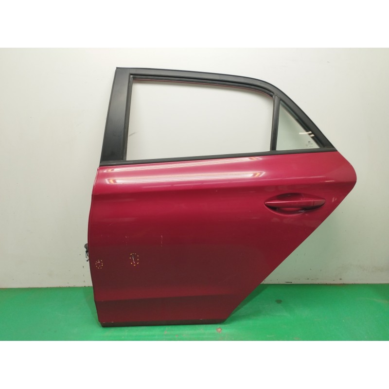 Recambio de puerta trasera izquierda para hyundai i20 ii (gb, ib) 1.2 referencia OEM IAM 77003C8000  