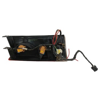 Recambio de piloto trasero izquierdo para chevrolet express van 5.7 cc referencia OEM IAM 19153238  