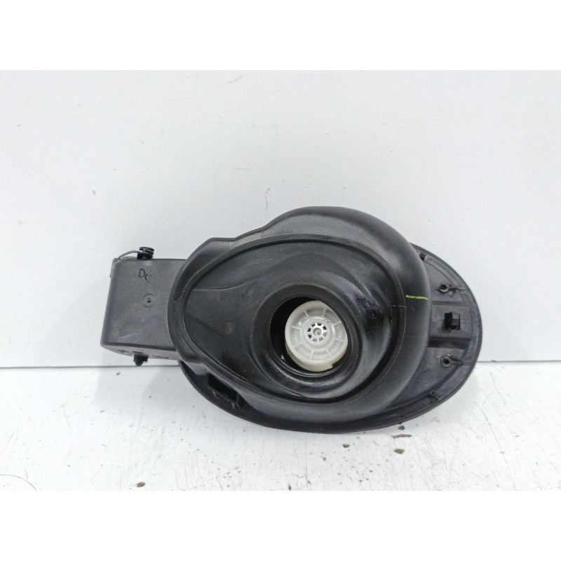 TAPA EXTERIOR COMBUSTIBLE A1646300867