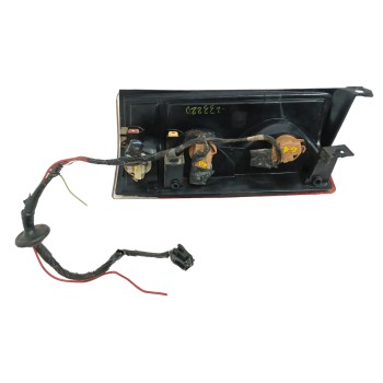 Recambio de piloto trasero derecho para chevrolet express van 5.7 cc referencia OEM IAM 19153239 OBSERVAR FOTO 