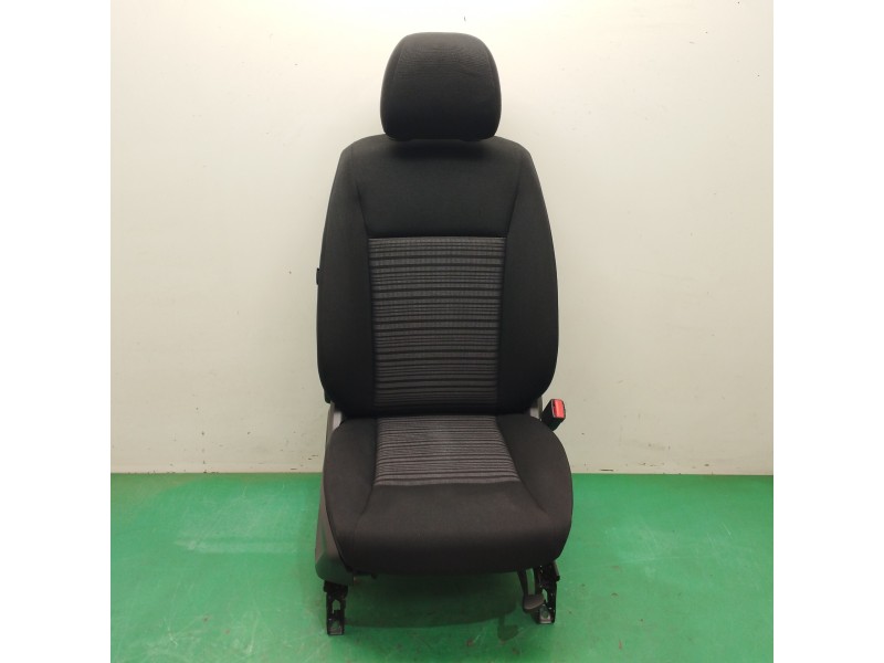 Recambio de asiento delantero derecho para mercedes-benz clase b (w246) 1.5 cdi cat referencia OEM IAM   