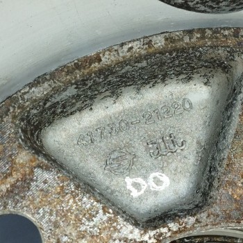 Recambio de llanta para ssangyong rodius 2.7 turbodiesel cat referencia OEM IAM 4173021220 16X6,5J ET43 5H 5X130