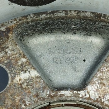 Recambio de llanta para ssangyong rodius 2.7 turbodiesel cat referencia OEM IAM 4173021220 16X6,5J ET43 5H 5X130