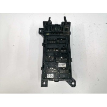 Recambio de caja reles / fusibles para kia sorento 2.5 crdi referencia OEM IAM 911613E010  