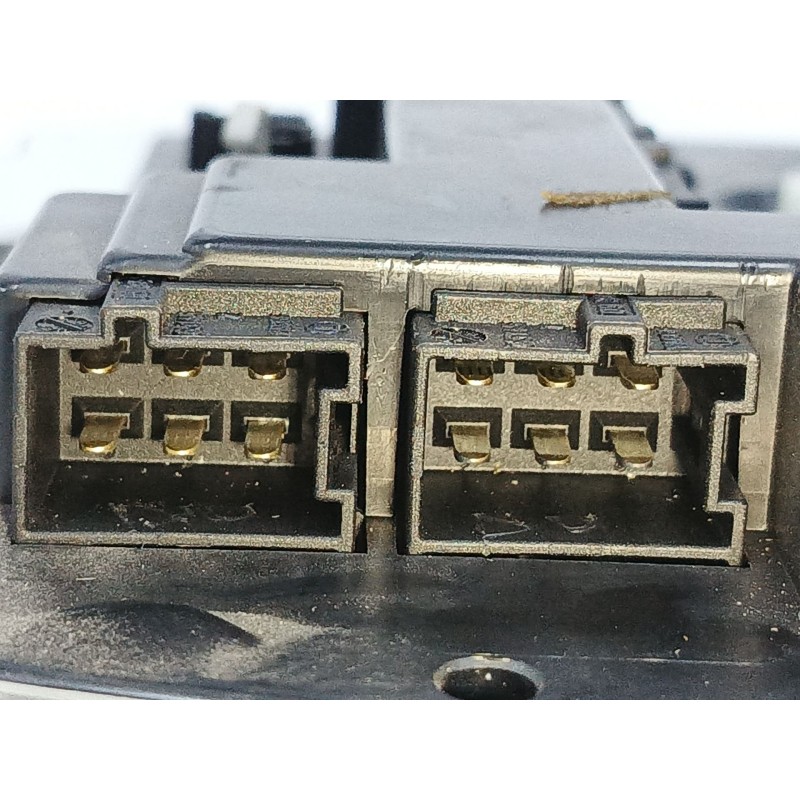 LUZ INTERIOR A1648202285 A1644420023