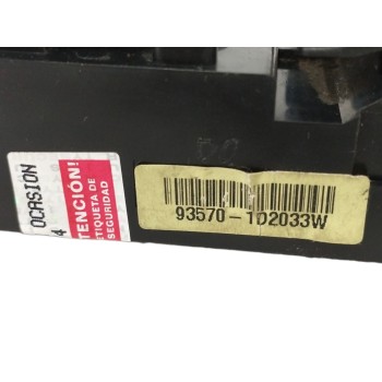 Recambio de mando elevalunas delantero izquierdo para kia carens iii monospace (un) 1.6 crdi 110 referencia OEM IAM 935701D2033W