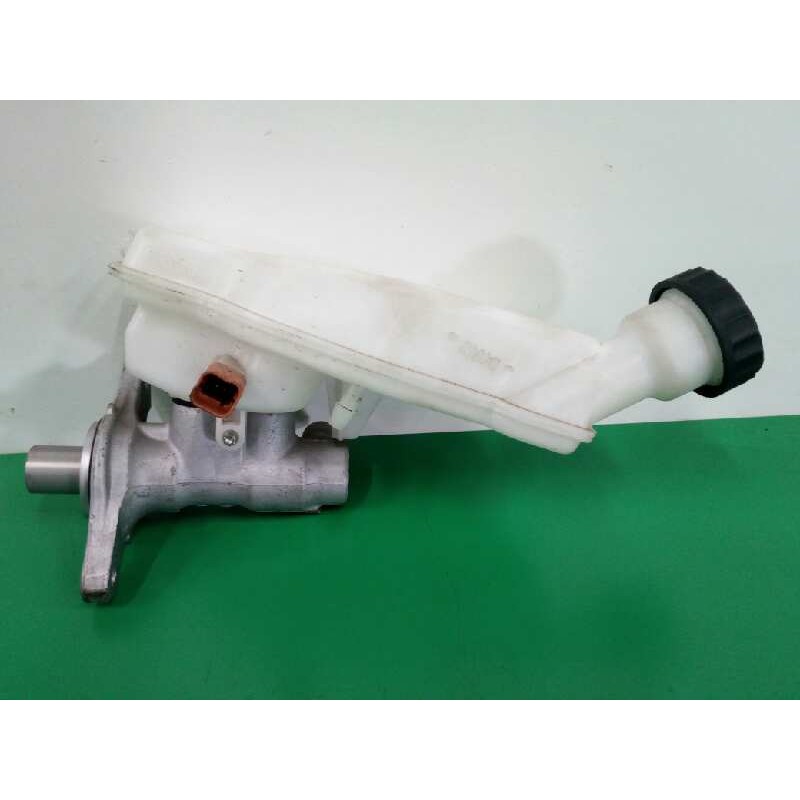 Recambio de bomba freno para peugeot 208 style referencia OEM IAM 32069745  