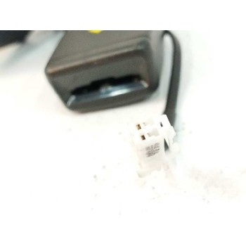Recambio de enganche cinturon derecho para kia ceed sportswagon 1.0 tgdi cat referencia OEM IAM 89840J7000WK TRASERO 