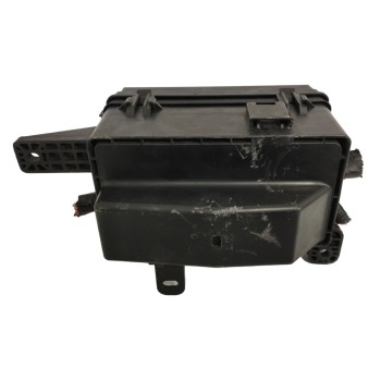 Recambio de caja reles / fusibles para chevrolet aveo 1.2 cat referencia OEM IAM   
