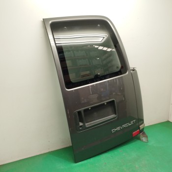 Recambio de porton trasero derecho para chevrolet express van 5.7 cc referencia OEM IAM  OBSERVAR FOTOS 