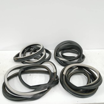 GOMAS CONTORNO PUERTA 