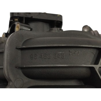 Recambio de colector admision para chevrolet nubira berlina 1.6 cat referencia OEM IAM 96452343  