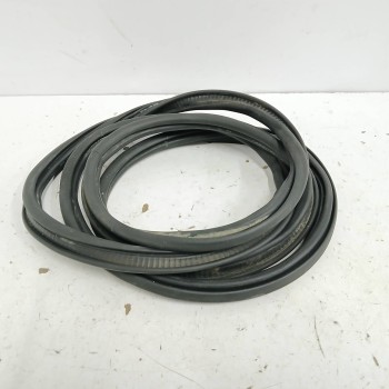 GOMAS CONTORNO PUERTA 