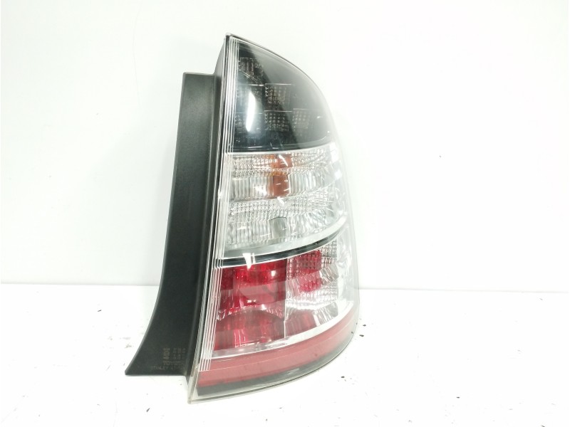 Recambio de piloto trasero derecho para toyota prius (nhw20) 1.5 cat referencia OEM IAM Recambio de piloto trasero derecho para toyota prius (nhw20) 1.5 cat referencia OEM IAM