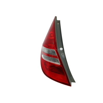 PILOTO TRASERO IZQUIERDO 924012L0 SIN PORTALAMPARAS 