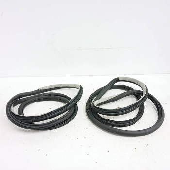 GOMAS CONTORNO PUERTA 