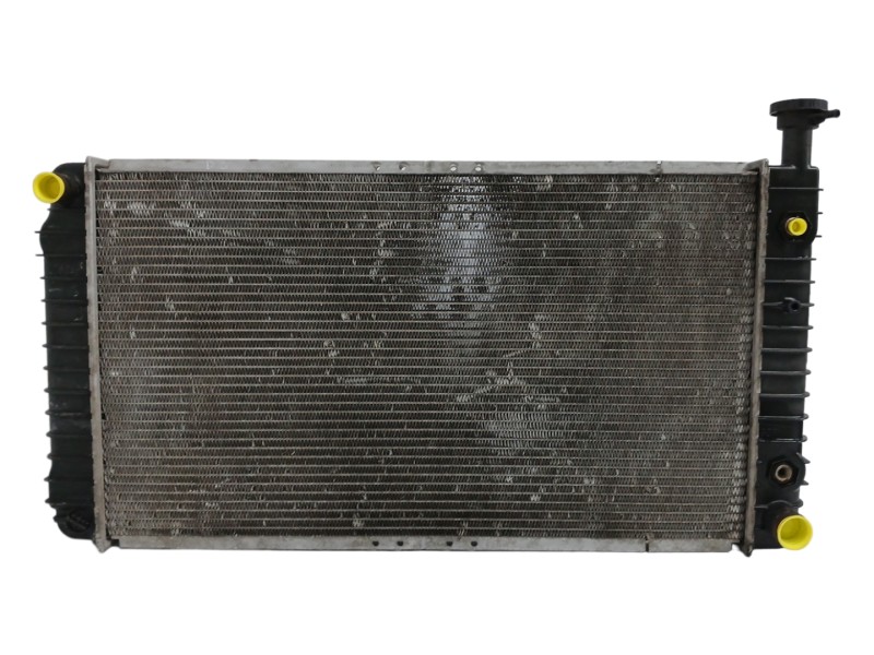 Recambio de radiador agua para chevrolet express van 5.7 cc referencia OEM IAM Recambio de radiador agua para chevrolet express van 5.7 cc referencia OEM IAM