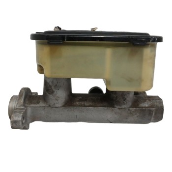 Recambio de bomba freno para chevrolet express van 5.7 cc referencia OEM IAM 18012985  