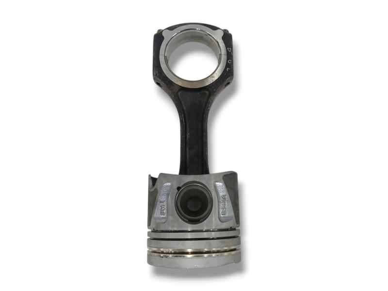 Recambio de biela para mercedes-benz clase a (w176) 2.1 cdi cat referencia OEM IAM A6510302217 CON PISTON Recambio de biela para mercedes-benz clase a (w176) 2.1 cdi cat referencia OEM IAM A6510302217 CON PISTON