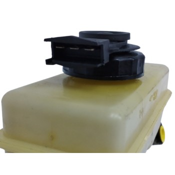 Recambio de bomba freno para ford escort berlina cl referencia OEM IAM 6185940  