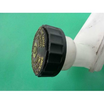 Recambio de bomba freno para peugeot 208 style referencia OEM IAM 32069745  