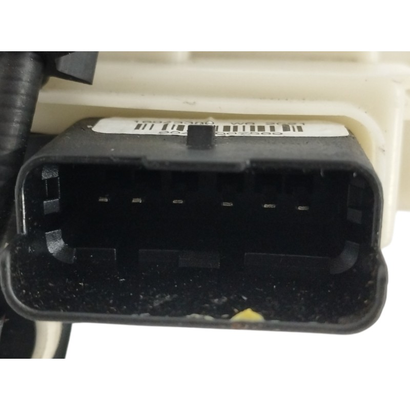 CERRADURA PUERTA LATERAL DERECHA