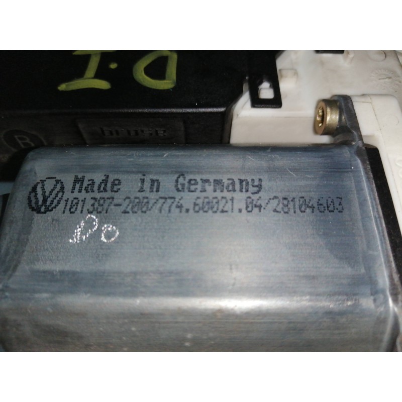 MOTOR ELEVALUNAS DELANTERO IZQUIERDO 7746002104