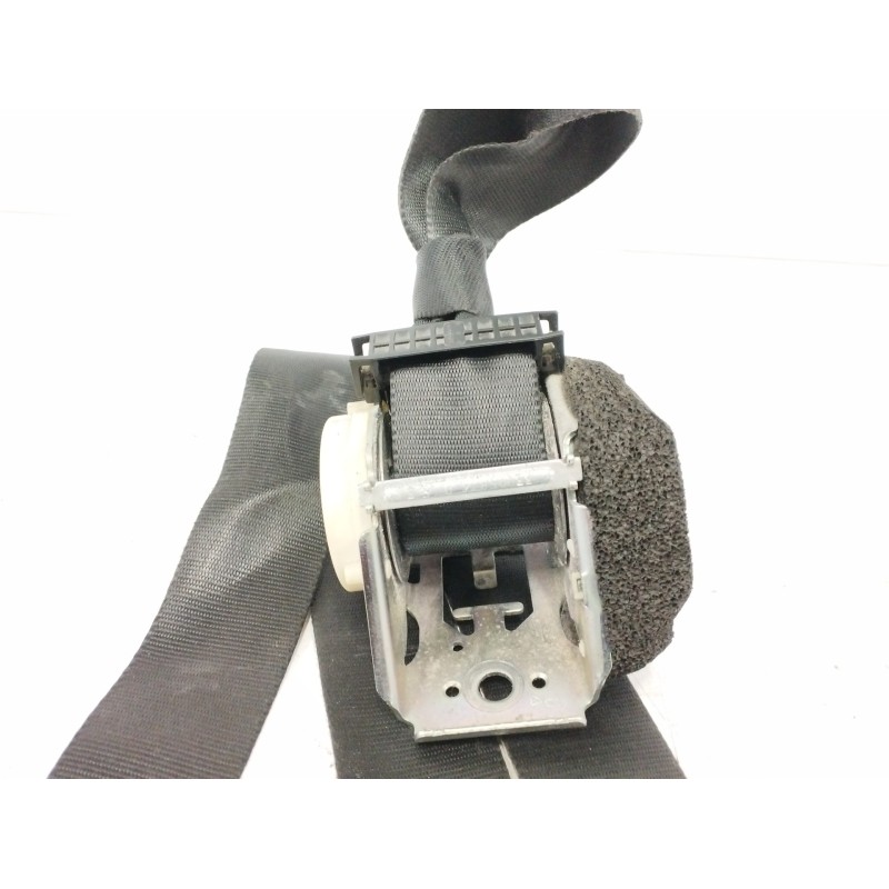 CINTURON SEGURIDAD TRASERO DERECHO