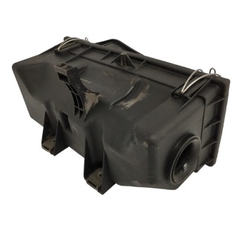 Recambio de filtro aire para ford escort berlina cl referencia OEM IAM 84SF9600DA  