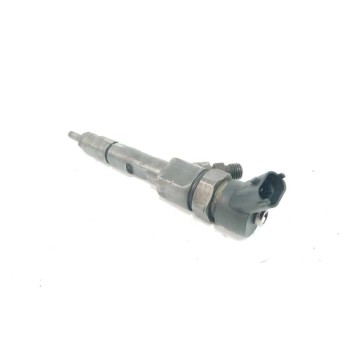 Recambio de inyector para nissan primastar (x83) monovolumen 9 plazas largo batalla 3,07t referencia OEM IAM 8200238528 04451101