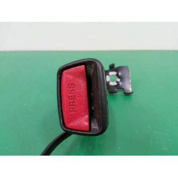 Recambio de enganche cinturon derecho para hyundai i30 1.4 cat referencia OEM IAM  TRASERO 