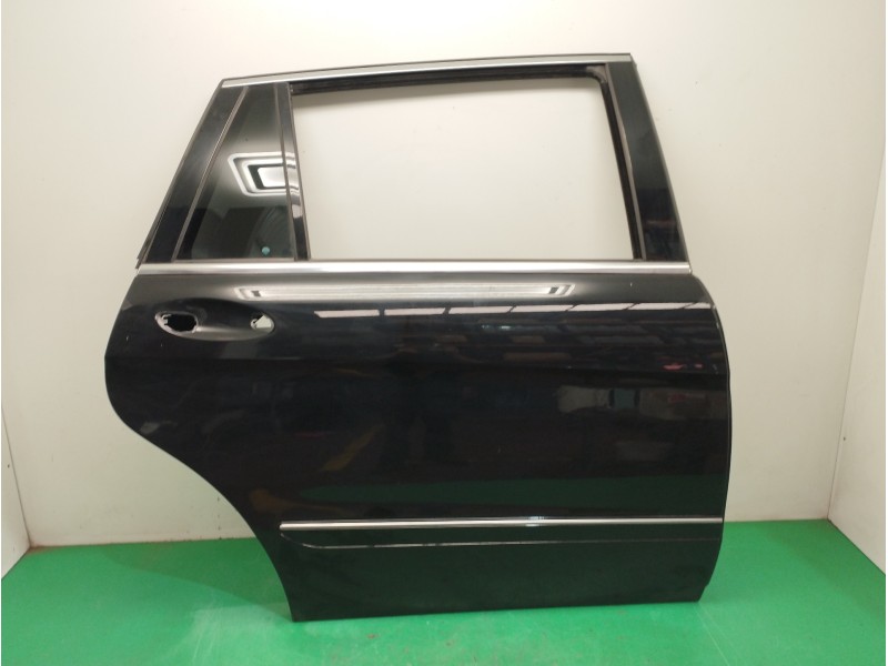Recambio de puerta trasera derecha para mercedes-benz clase r (w251) 3.0 cdi cat referencia OEM IAM Recambio de puerta trasera derecha para mercedes-benz clase r (w251) 3.0 cdi cat referencia OEM IAM