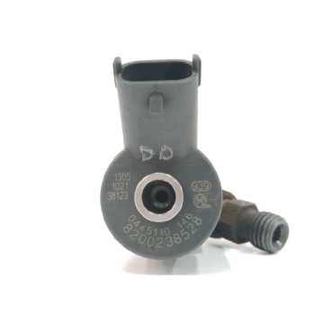 Recambio de inyector para nissan primastar (x83) monovolumen 9 plazas largo batalla 3,07t referencia OEM IAM 8200238528 04451101