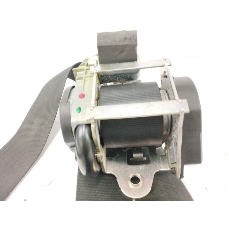 CINTURON SEGURIDAD DELANTERO DERECHO