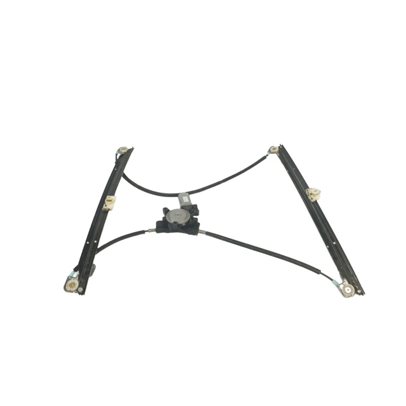 ELEVALUNAS DELANTERO DERECHO