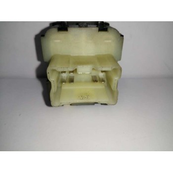 Recambio de mando elevalunas delantero izquierdo para renault clio iv 1.5 dci diesel fap referencia OEM IAM 254118044R ENCHUFE B