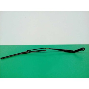 BRAZO LIMPIA DELANTERO DERECHO 