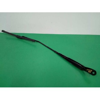 Recambio de brazo limpia delantero derecho para peugeot 208 style referencia OEM IAM 9673292080  