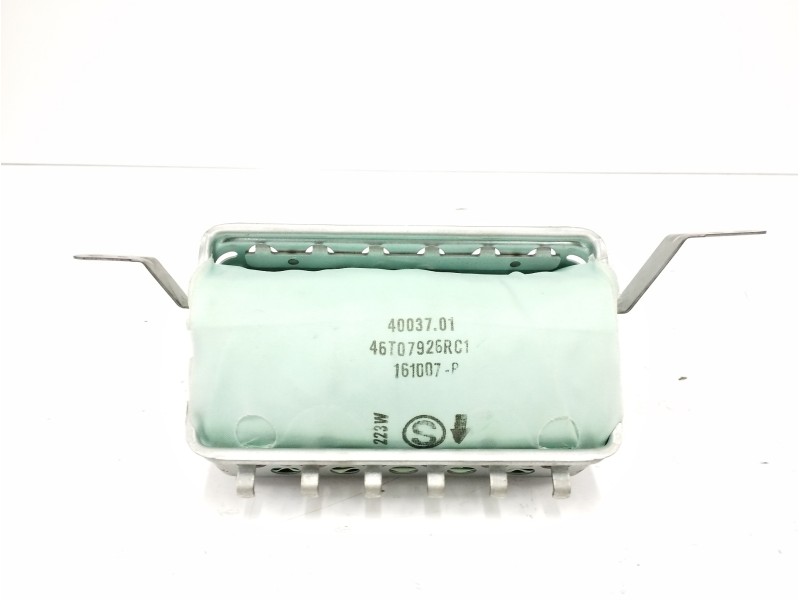 Recambio de airbag delantero derecho para toyota avensis berlina (t25) 2.2 d-4d cat referencia OEM IAM Recambio de airbag delantero derecho para toyota avensis berlina (t25) 2.2 d-4d cat referencia OEM IAM